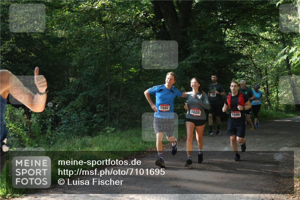 22.09.2024 - 32. Volkslauf durch das schöne Alstertal Luisa Fischer http://msf.ph/oto/7101695 22.09.2024 10:22:16 Laufen 1592, 1020, 1586, 1596, 1112 meine-sportfotos.de