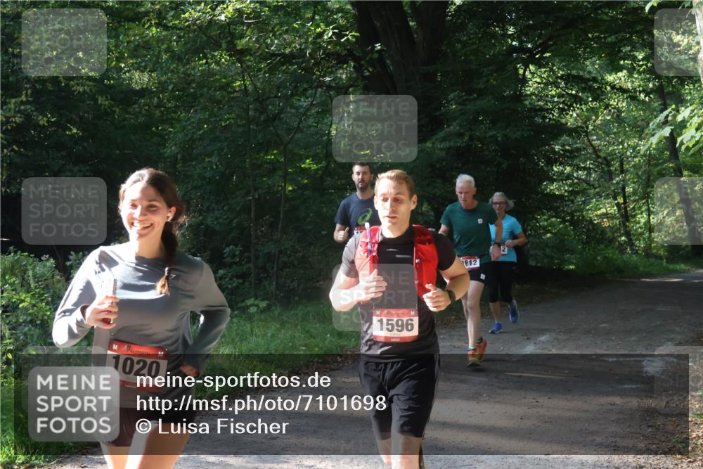 22.09.2024 - 32. Volkslauf durch das schöne Alstertal Luisa Fischer http://msf.ph/oto/7101698 22.09.2024 10:22:18 Laufen 1020, 1596, 2, 1612 meine-sportfotos.de