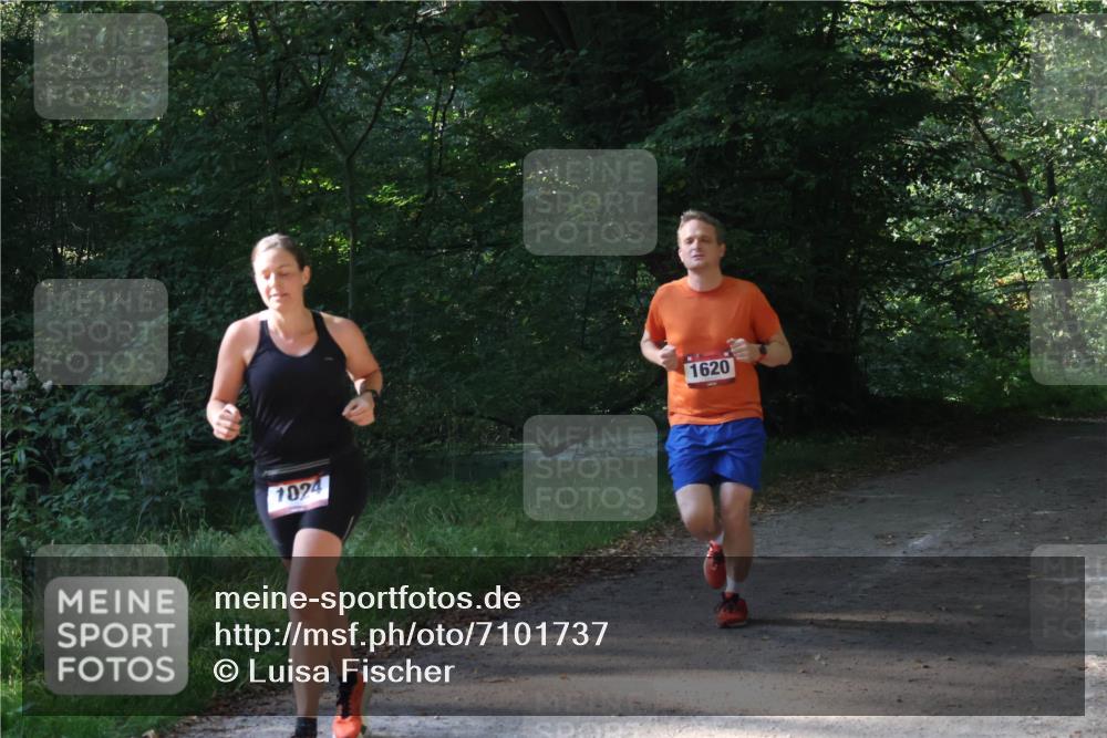 22.09.2024 - 32. Volkslauf durch das schöne Alstertal Luisa Fischer http://msf.ph/oto/7101737 22.09.2024 10:23:08 Laufen 1024, 1620 meine-sportfotos.de