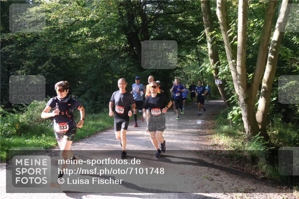 22.09.2024 - 32. Volkslauf durch das schöne Alstertal Luisa Fischer http://msf.ph/oto/7101748 22.09.2024 10:23:18 Laufen 1646, 1754, 1755, 033, 1763 meine-sportfotos.de