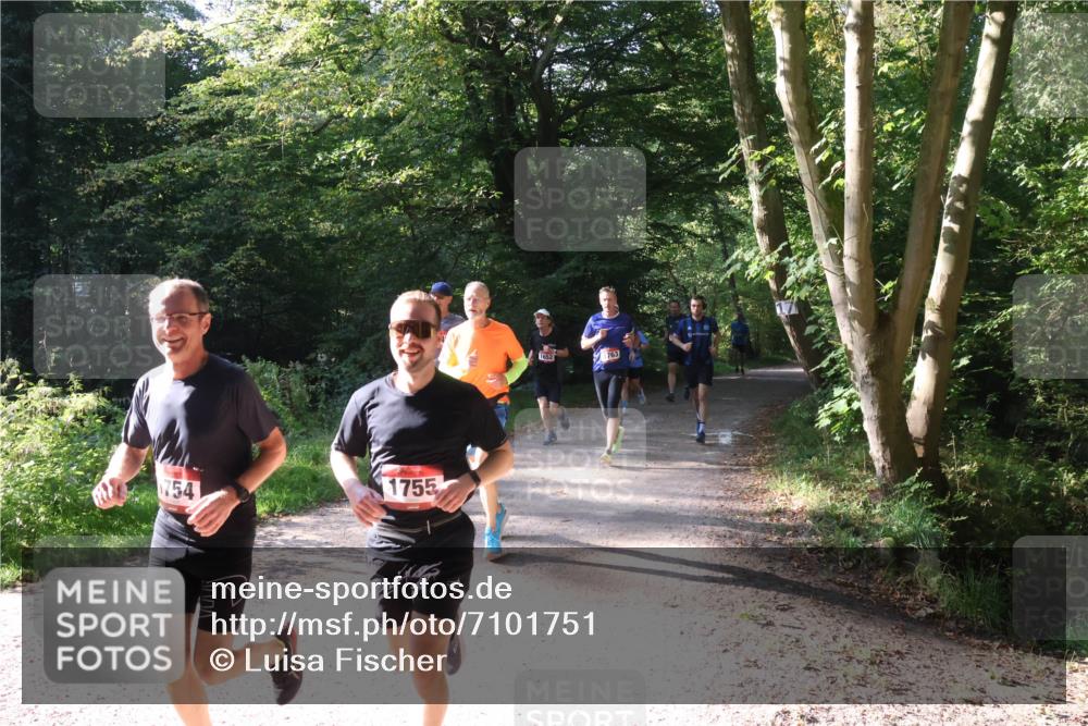22.09.2024 - 32. Volkslauf durch das schöne Alstertal Luisa Fischer http://msf.ph/oto/7101751 22.09.2024 10:23:19 Laufen 1754, 1755, 1763 meine-sportfotos.de