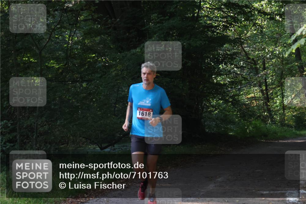 22.09.2024 - 32. Volkslauf durch das schöne Alstertal Luisa Fischer http://msf.ph/oto/7101763 22.09.2024 10:23:25 Laufen 1618 meine-sportfotos.de