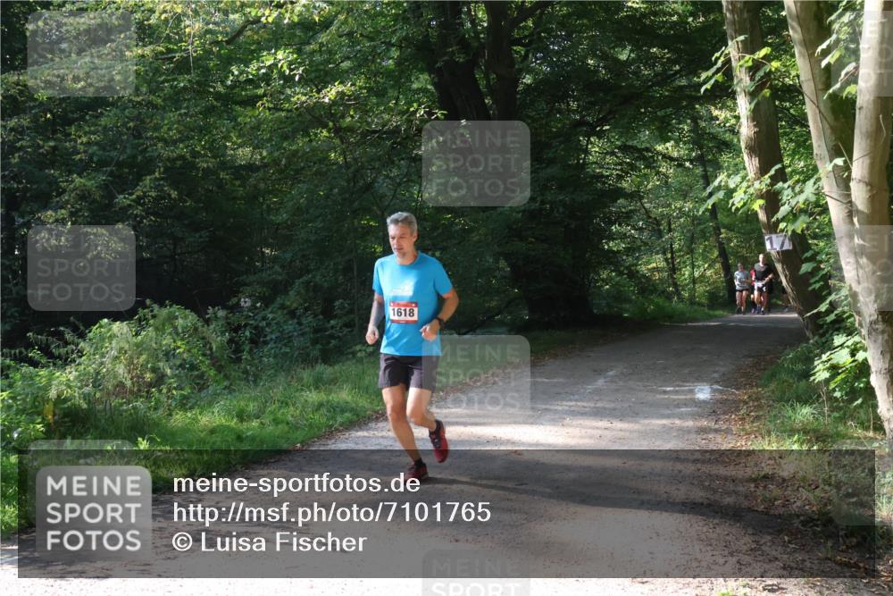 22.09.2024 - 32. Volkslauf durch das schöne Alstertal Luisa Fischer http://msf.ph/oto/7101765 22.09.2024 10:23:26 Laufen 1618 meine-sportfotos.de