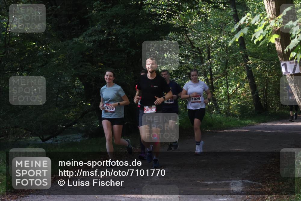 22.09.2024 - 32. Volkslauf durch das schöne Alstertal Luisa Fischer http://msf.ph/oto/7101770 22.09.2024 10:23:33 Laufen 1598, 1029, 1640, 1023, 2509 meine-sportfotos.de