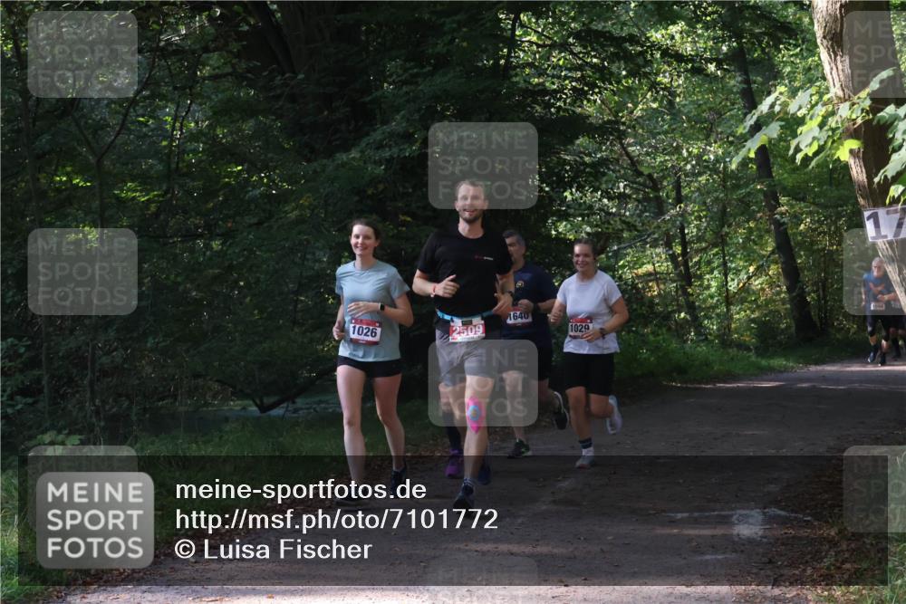22.09.2024 - 32. Volkslauf durch das schöne Alstertal Luisa Fischer http://msf.ph/oto/7101772 22.09.2024 10:23:34 Laufen 1026, 1640, 2509, 1029 meine-sportfotos.de