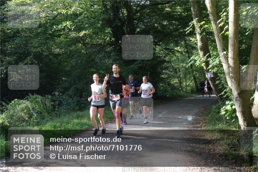 22.09.2024 - 32. Volkslauf durch das schöne Alstertal Luisa Fischer http://msf.ph/oto/7101776 22.09.2024 10:23:35 Laufen 1026, 509, 1640, 1029 meine-sportfotos.de
