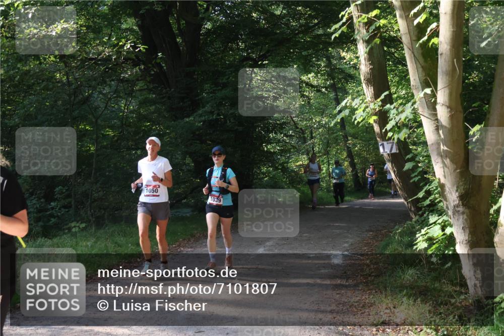 22.09.2024 - 32. Volkslauf durch das schöne Alstertal Luisa Fischer http://msf.ph/oto/7101807 22.09.2024 10:24:00 Laufen 1050, 1039, 1053 meine-sportfotos.de