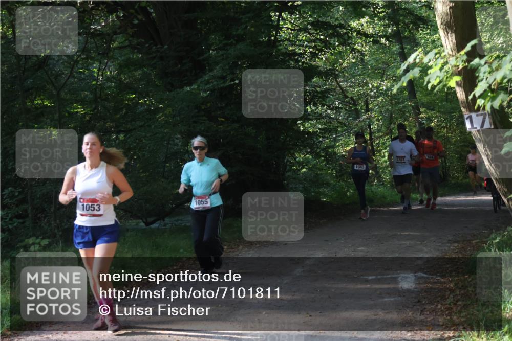 22.09.2024 - 32. Volkslauf durch das schöne Alstertal Luisa Fischer http://msf.ph/oto/7101811 22.09.2024 10:24:04 Laufen 1053, 1055, 1624, 1707, 1043 meine-sportfotos.de