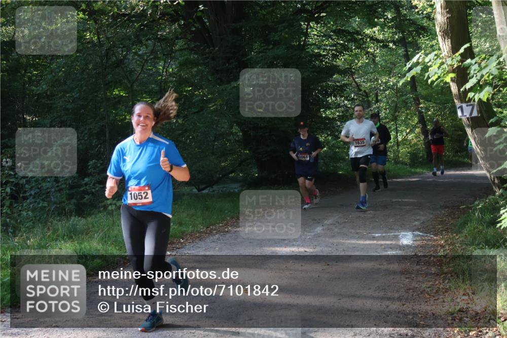 22.09.2024 - 32. Volkslauf durch das schöne Alstertal Luisa Fischer http://msf.ph/oto/7101842 22.09.2024 10:24:28 Laufen 1052, 1061, 1635 meine-sportfotos.de