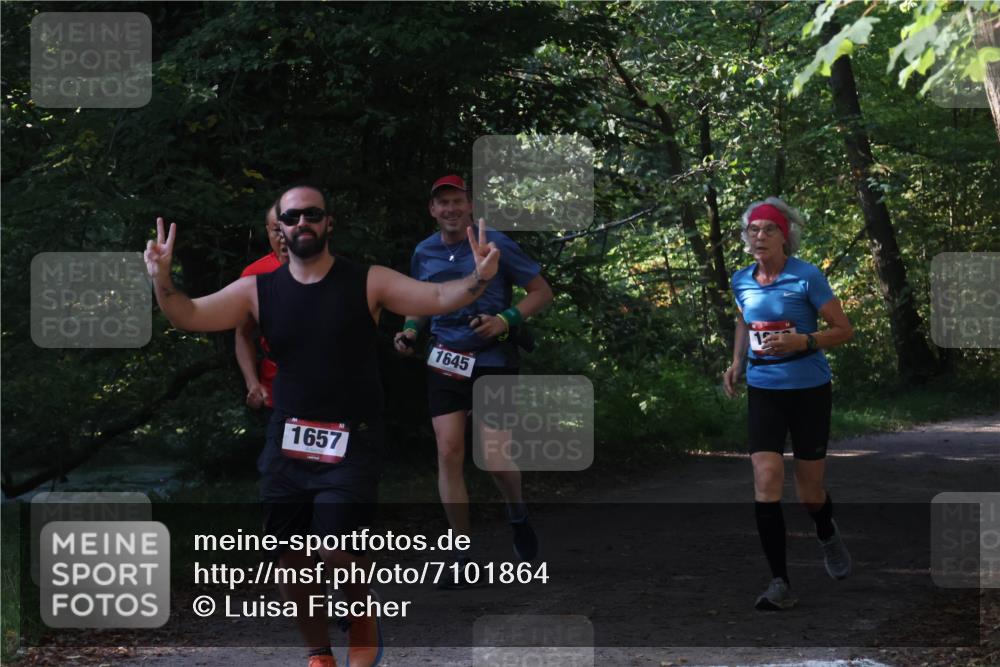 22.09.2024 - 32. Volkslauf durch das schöne Alstertal Luisa Fischer http://msf.ph/oto/7101864 22.09.2024 10:25:08 Laufen 1657, 1645 meine-sportfotos.de