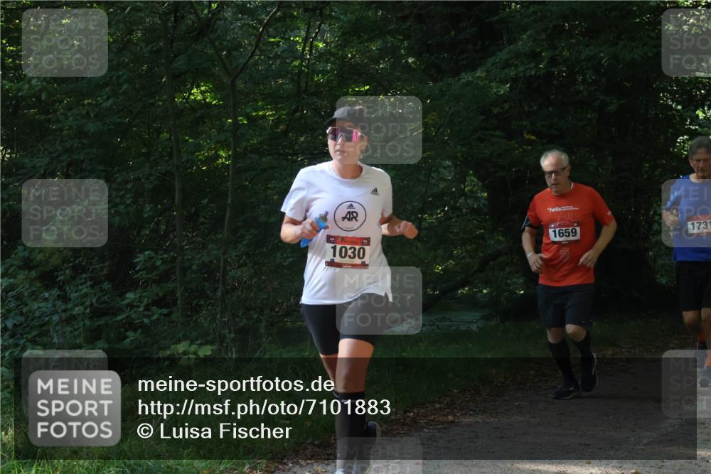 22.09.2024 - 32. Volkslauf durch das schöne Alstertal Luisa Fischer http://msf.ph/oto/7101883 22.09.2024 10:25:39 Laufen 1030, 1659, 1731 meine-sportfotos.de
