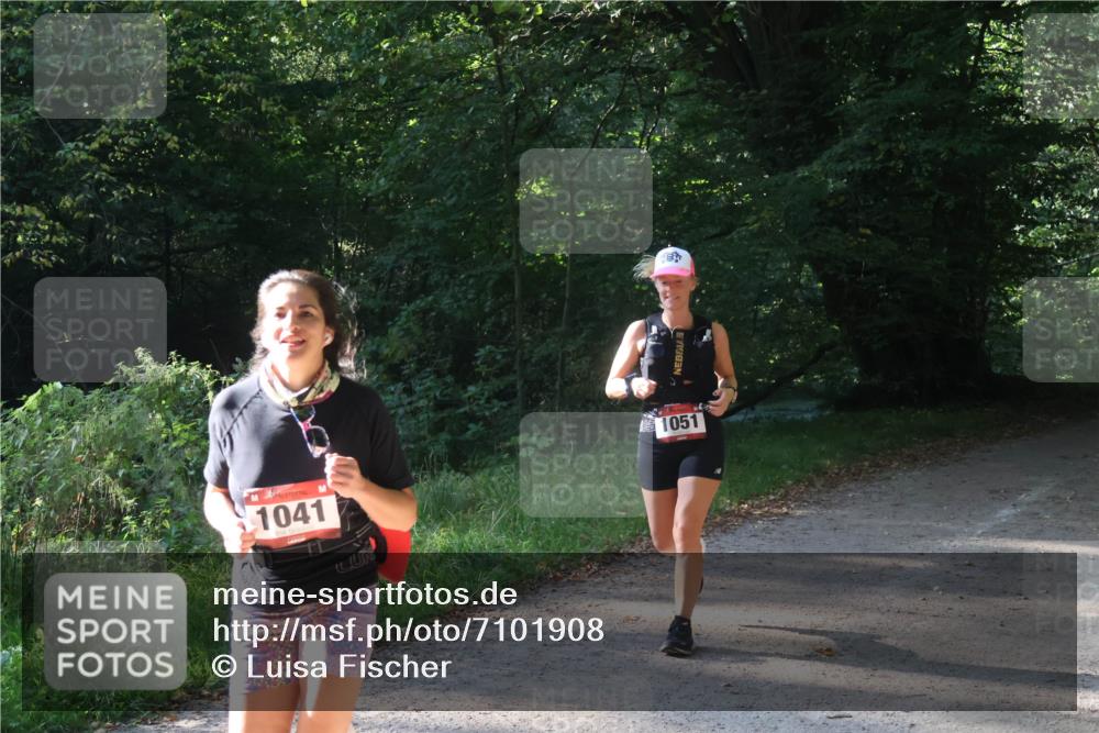 22.09.2024 - 32. Volkslauf durch das schöne Alstertal Luisa Fischer http://msf.ph/oto/7101908 22.09.2024 10:26:20 Laufen 1041, 1051 meine-sportfotos.de