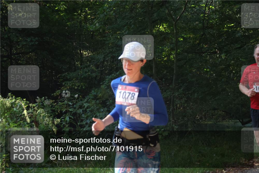 22.09.2024 - 32. Volkslauf durch das schöne Alstertal Luisa Fischer http://msf.ph/oto/7101915 22.09.2024 10:27:13 Laufen 1078, 10 meine-sportfotos.de
