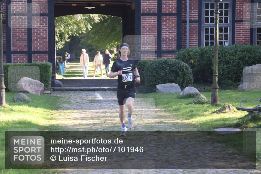 22.09.2024 - 32. Volkslauf durch das schöne Alstertal Luisa Fischer http://msf.ph/oto/7101946 22.09.2024 10:51:04 Laufen 3391 meine-sportfotos.de