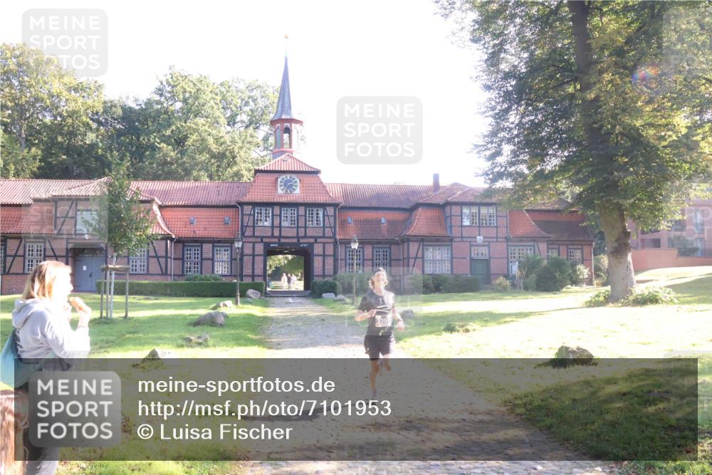 22.09.2024 - 32. Volkslauf durch das schöne Alstertal Luisa Fischer http://msf.ph/oto/7101953 22.09.2024 10:51:07 Laufen 339 meine-sportfotos.de