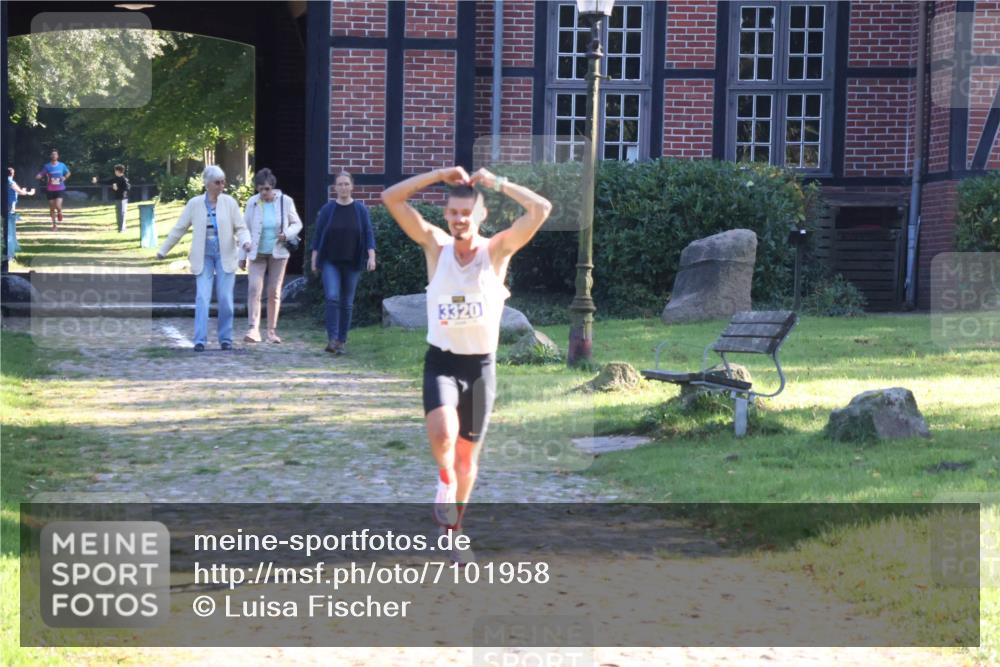 22.09.2024 - 32. Volkslauf durch das schöne Alstertal Luisa Fischer http://msf.ph/oto/7101958 22.09.2024 10:51:45 Laufen 3320 meine-sportfotos.de