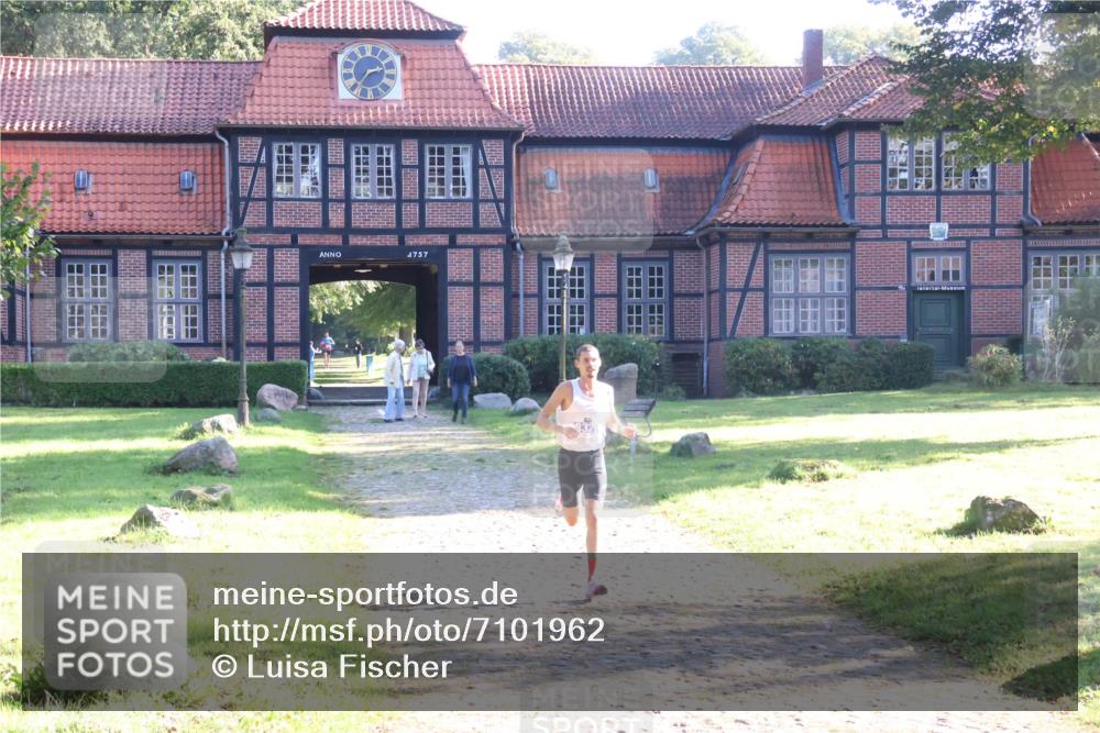 22.09.2024 - 32. Volkslauf durch das schöne Alstertal Luisa Fischer http://msf.ph/oto/7101962 22.09.2024 10:51:46 Laufen 1757 meine-sportfotos.de