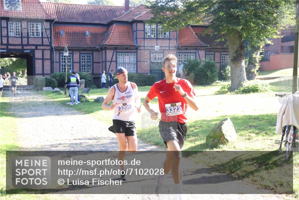 22.09.2024 - 32. Volkslauf durch das schöne Alstertal Luisa Fischer http://msf.ph/oto/7102028 22.09.2024 10:54:38 Laufen 4757, 3205, 3322 meine-sportfotos.de