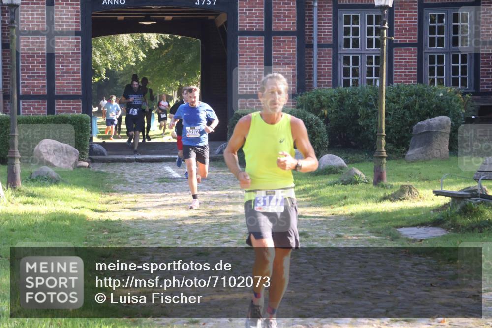 22.09.2024 - 32. Volkslauf durch das schöne Alstertal Luisa Fischer http://msf.ph/oto/7102073 22.09.2024 10:56:06 Laufen 1757, 3282, 3147 meine-sportfotos.de