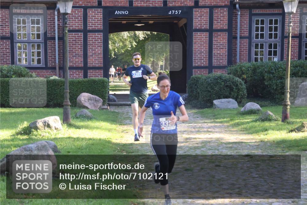 22.09.2024 - 32. Volkslauf durch das schöne Alstertal Luisa Fischer http://msf.ph/oto/7102121 22.09.2024 10:58:33 Laufen 1757, 3389, 3325 meine-sportfotos.de