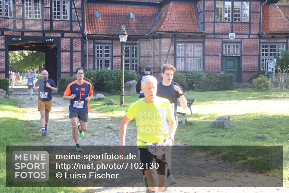 22.09.2024 - 32. Volkslauf durch das schöne Alstertal Luisa Fischer http://msf.ph/oto/7102130 22.09.2024 10:59:09 Laufen 7744, 1757, 3103, 14, 3402, 3296 meine-sportfotos.de