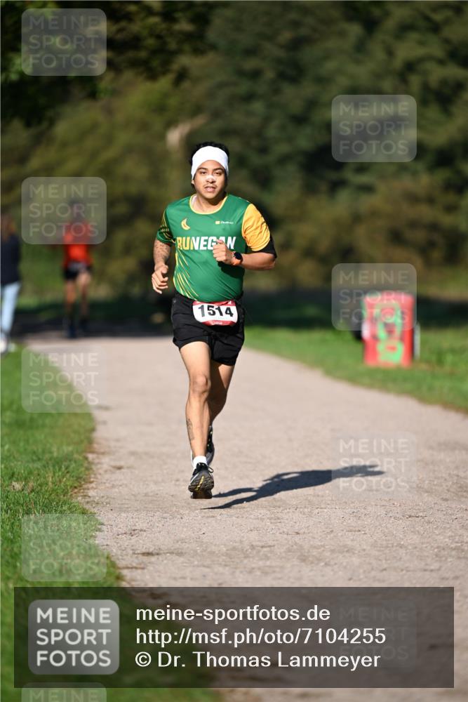 22.09.2024 - 32. Volkslauf durch das schöne Alstertal Dr. Thomas Lammeyer http://msf.ph/oto/7104255 22.09.2024 10:04:38 Laufen 1514 meine-sportfotos.de