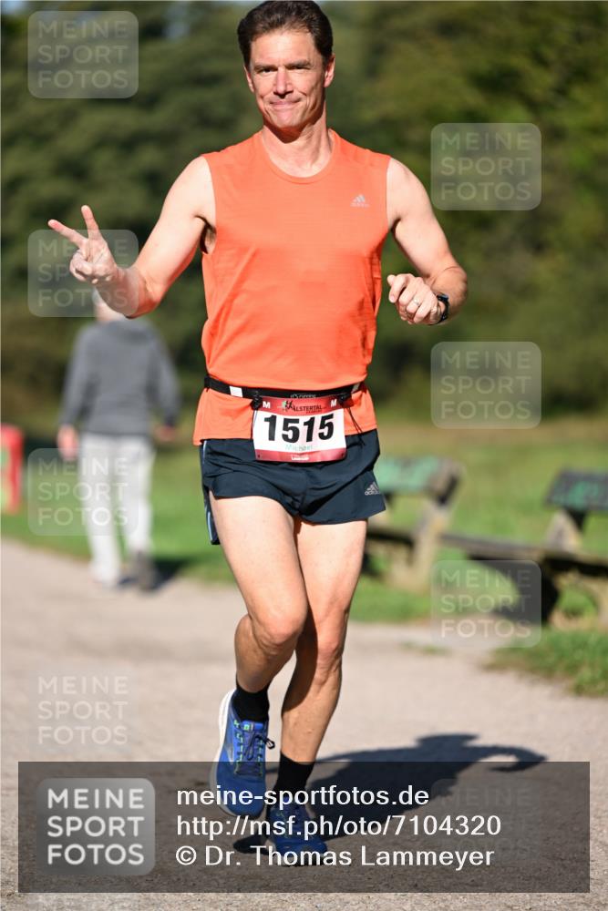 22.09.2024 - 32. Volkslauf durch das schöne Alstertal Dr. Thomas Lammeyer http://msf.ph/oto/7104320 22.09.2024 10:04:50 Laufen 1515 meine-sportfotos.de
