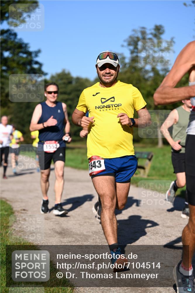 22.09.2024 - 32. Volkslauf durch das schöne Alstertal Dr. Thomas Lammeyer http://msf.ph/oto/7104514 22.09.2024 10:05:12 Laufen 1552, 1543 meine-sportfotos.de