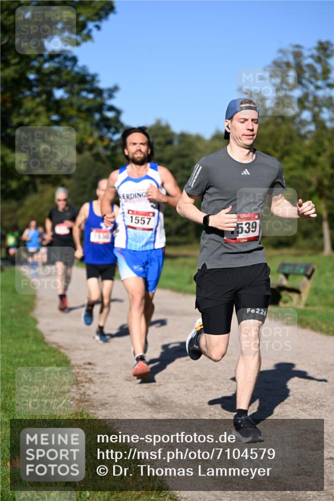 22.09.2024 - 32. Volkslauf durch das schöne Alstertal Dr. Thomas Lammeyer http://msf.ph/oto/7104579 22.09.2024 10:05:18 Laufen 1557, 539, 226 meine-sportfotos.de