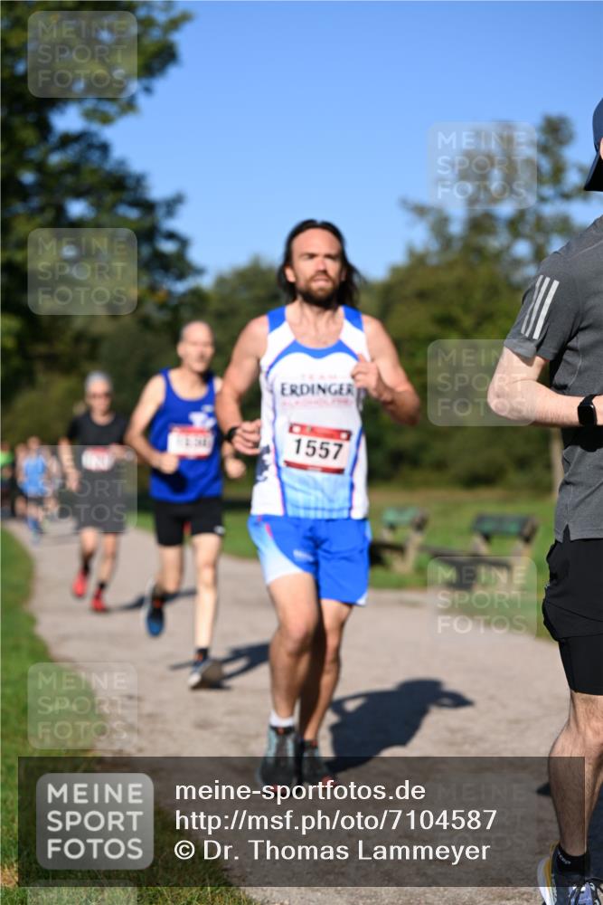 22.09.2024 - 32. Volkslauf durch das schöne Alstertal Dr. Thomas Lammeyer http://msf.ph/oto/7104587 22.09.2024 10:05:18 Laufen 1557 meine-sportfotos.de