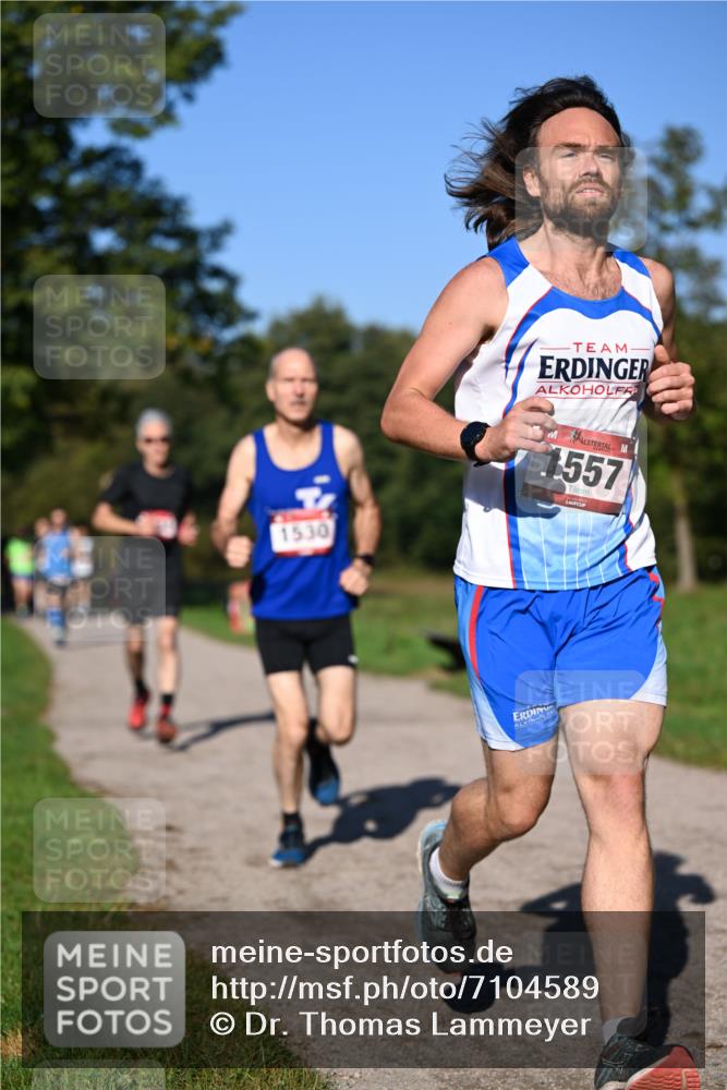 22.09.2024 - 32. Volkslauf durch das schöne Alstertal Dr. Thomas Lammeyer http://msf.ph/oto/7104589 22.09.2024 10:05:19 Laufen 1530, 1557 meine-sportfotos.de