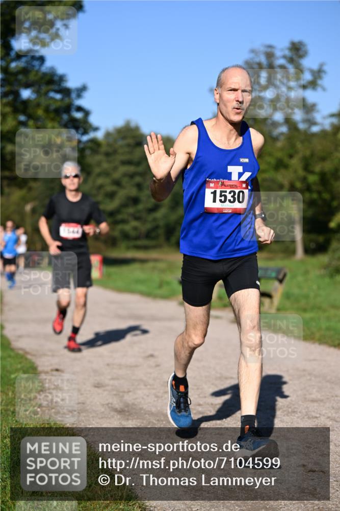 22.09.2024 - 32. Volkslauf durch das schöne Alstertal Dr. Thomas Lammeyer http://msf.ph/oto/7104599 22.09.2024 10:05:20 Laufen 1530 meine-sportfotos.de