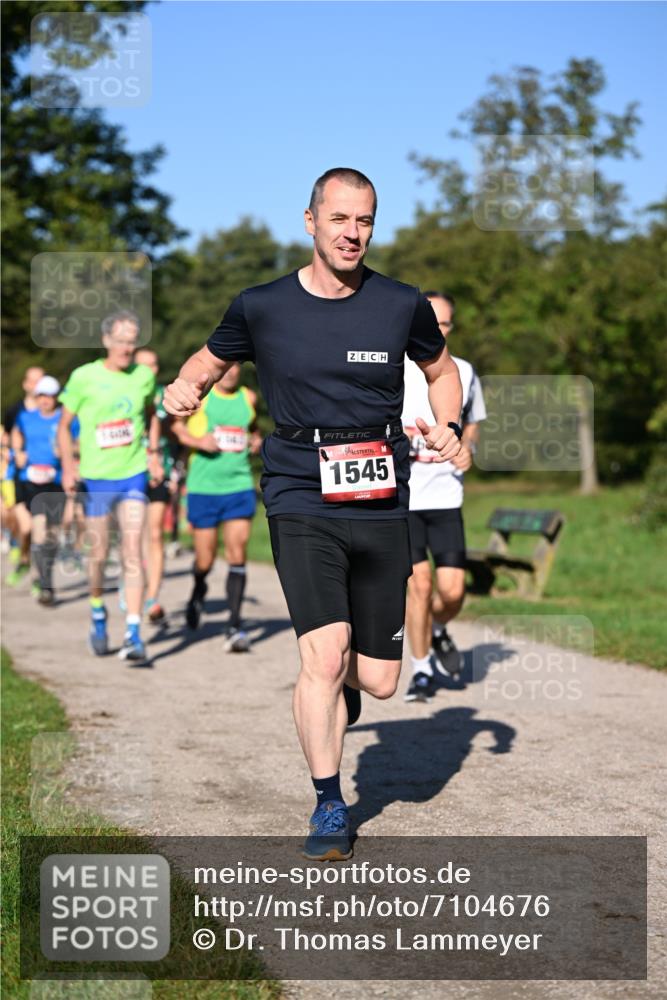 22.09.2024 - 32. Volkslauf durch das schöne Alstertal Dr. Thomas Lammeyer http://msf.ph/oto/7104676 22.09.2024 10:05:30 Laufen 1545 meine-sportfotos.de