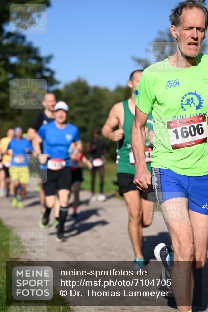 22.09.2024 - 32. Volkslauf durch das schöne Alstertal Dr. Thomas Lammeyer http://msf.ph/oto/7104705 22.09.2024 10:05:33 Laufen 1, 2, 1606 meine-sportfotos.de