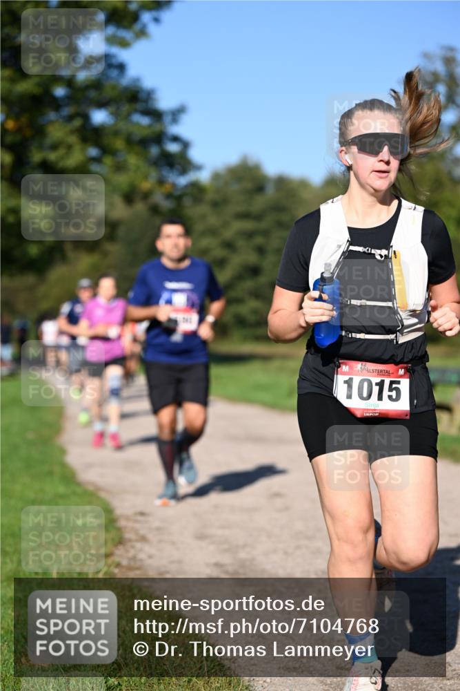 22.09.2024 - 32. Volkslauf durch das schöne Alstertal Dr. Thomas Lammeyer http://msf.ph/oto/7104768 22.09.2024 10:05:38 Laufen 241, 1015 meine-sportfotos.de