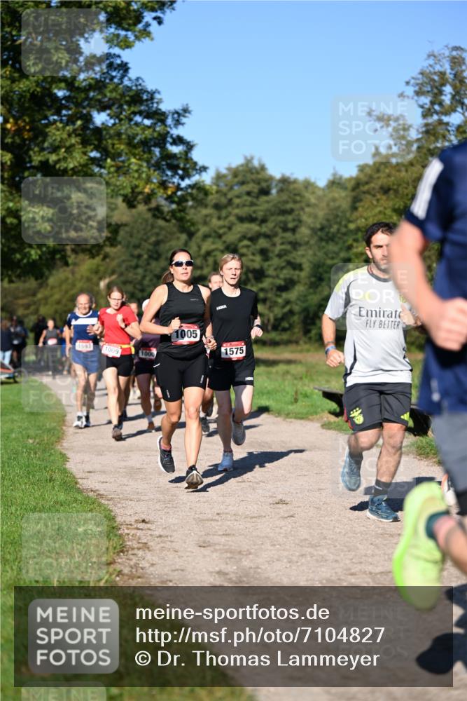 22.09.2024 - 32. Volkslauf durch das schöne Alstertal Dr. Thomas Lammeyer http://msf.ph/oto/7104827 22.09.2024 10:05:43 Laufen 1593, 1009, 1000, 1005, 1575 meine-sportfotos.de