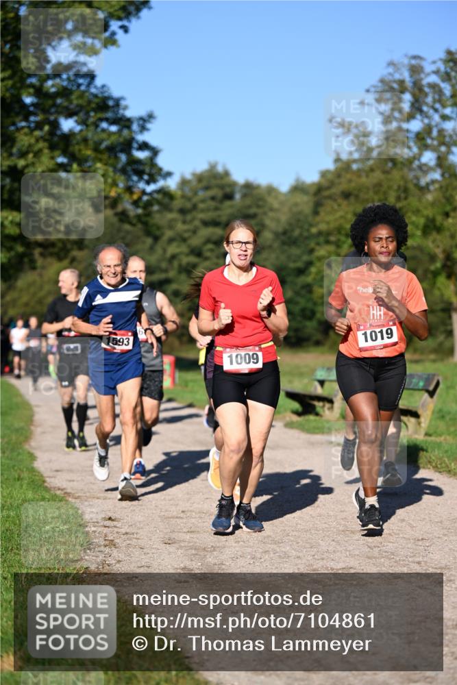 22.09.2024 - 32. Volkslauf durch das schöne Alstertal Dr. Thomas Lammeyer http://msf.ph/oto/7104861 22.09.2024 10:05:46 Laufen 1593, 1009, 1019 meine-sportfotos.de