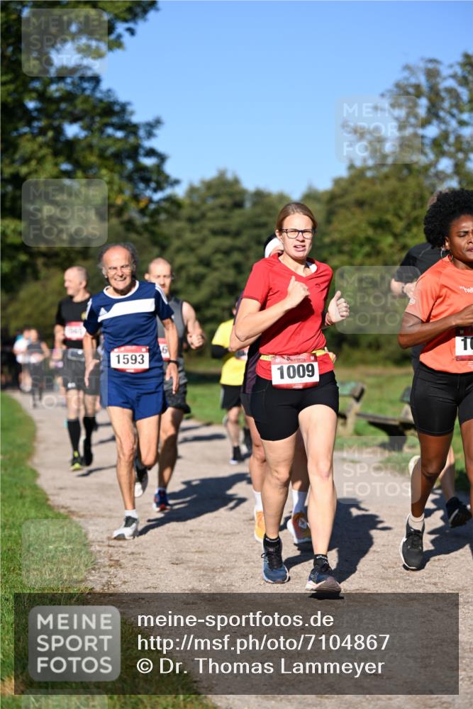 22.09.2024 - 32. Volkslauf durch das schöne Alstertal Dr. Thomas Lammeyer http://msf.ph/oto/7104867 22.09.2024 10:05:47 Laufen 1593, 1009, 10 meine-sportfotos.de