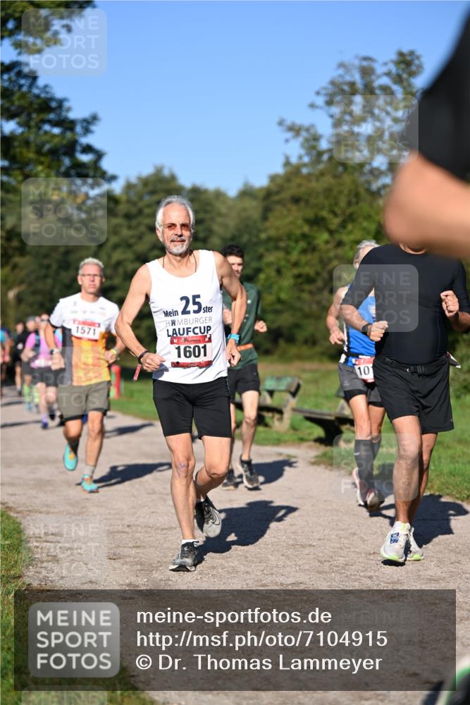 22.09.2024 - 32. Volkslauf durch das schöne Alstertal Dr. Thomas Lammeyer http://msf.ph/oto/7104915 22.09.2024 10:05:51 Laufen 1571, 25, 1601, 10 meine-sportfotos.de