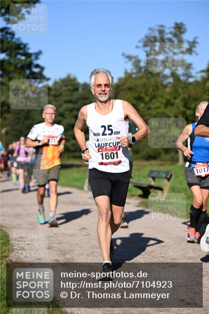 22.09.2024 - 32. Volkslauf durch das schöne Alstertal Dr. Thomas Lammeyer http://msf.ph/oto/7104923 22.09.2024 10:05:51 Laufen 25, 1601, 1017 meine-sportfotos.de