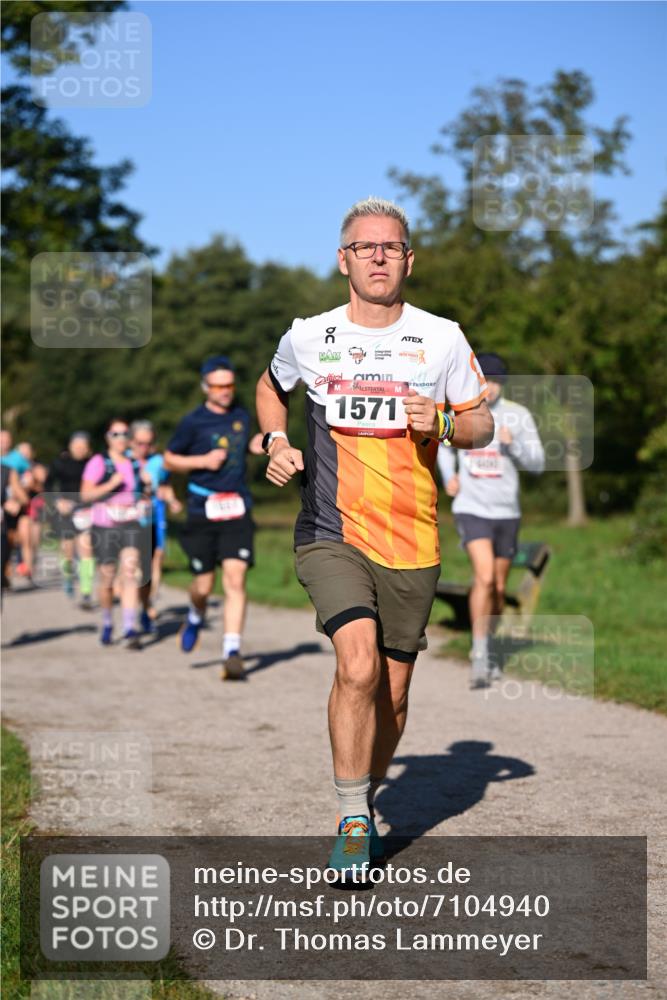 22.09.2024 - 32. Volkslauf durch das schöne Alstertal Dr. Thomas Lammeyer http://msf.ph/oto/7104940 22.09.2024 10:05:53 Laufen 1571 meine-sportfotos.de