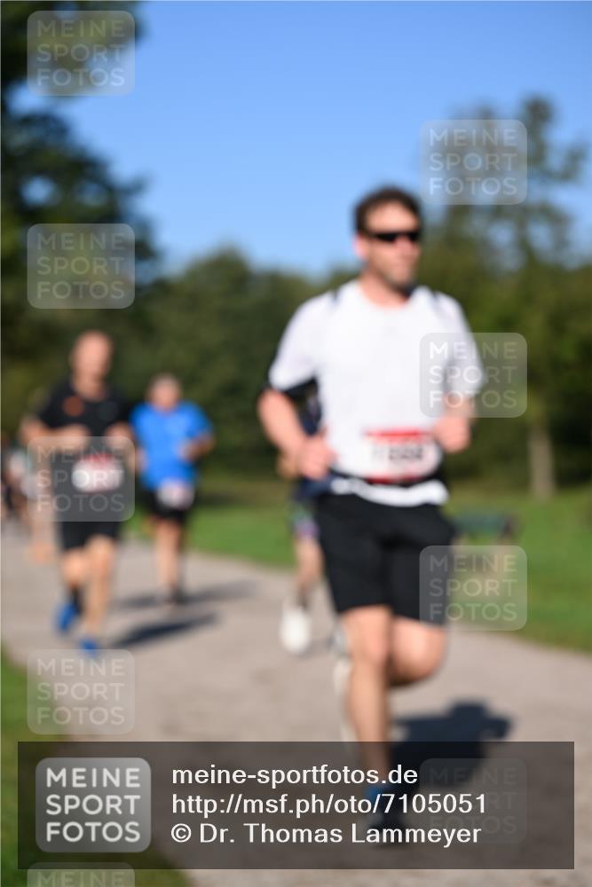 22.09.2024 - 32. Volkslauf durch das schöne Alstertal Dr. Thomas Lammeyer http://msf.ph/oto/7105051 22.09.2024 10:06:03 Laufen  meine-sportfotos.de