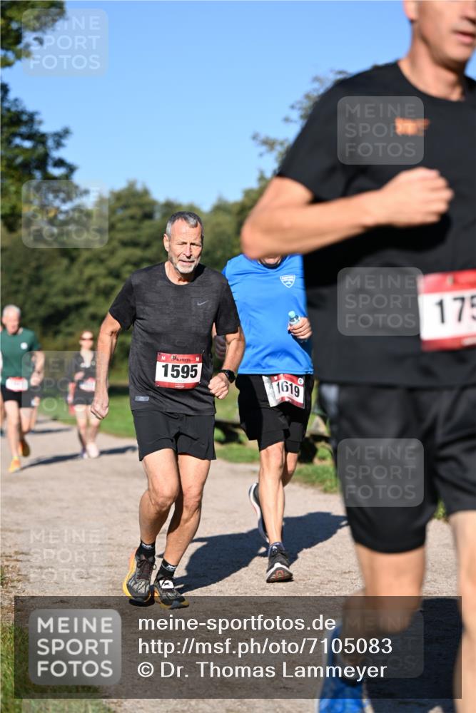 22.09.2024 - 32. Volkslauf durch das schöne Alstertal Dr. Thomas Lammeyer http://msf.ph/oto/7105083 22.09.2024 10:06:06 Laufen 1595, 1619, 175 meine-sportfotos.de