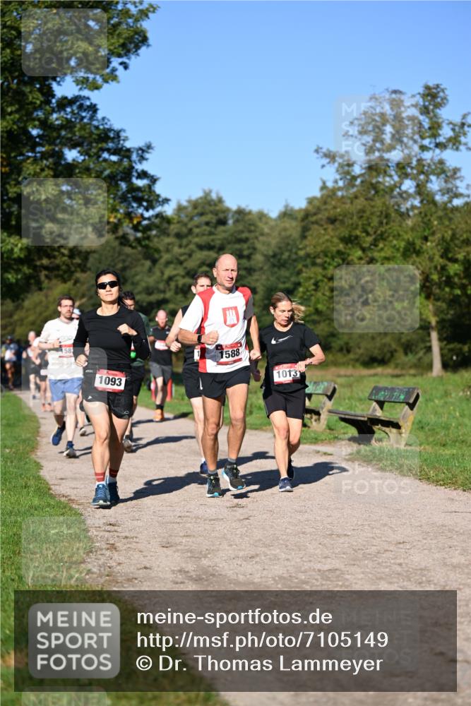 22.09.2024 - 32. Volkslauf durch das schöne Alstertal Dr. Thomas Lammeyer http://msf.ph/oto/7105149 22.09.2024 10:06:11 Laufen 58, 1093, 1588, 1013 meine-sportfotos.de