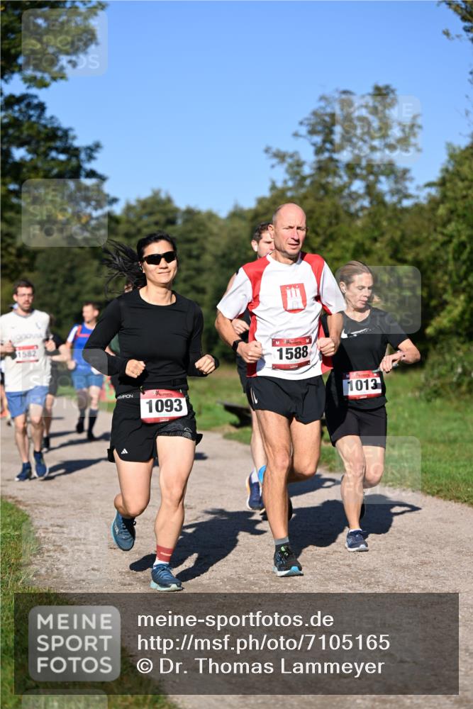 22.09.2024 - 32. Volkslauf durch das schöne Alstertal Dr. Thomas Lammeyer http://msf.ph/oto/7105165 22.09.2024 10:06:12 Laufen 1582, 1093, 1588, 1013 meine-sportfotos.de
