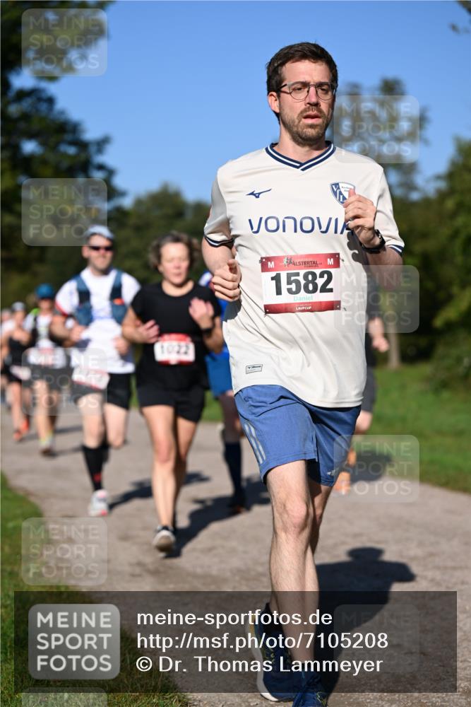 22.09.2024 - 32. Volkslauf durch das schöne Alstertal Dr. Thomas Lammeyer http://msf.ph/oto/7105208 22.09.2024 10:06:16 Laufen 1022, 1582 meine-sportfotos.de