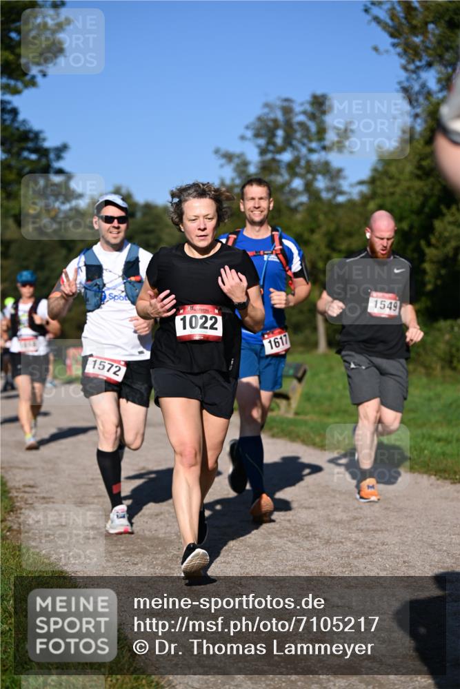 22.09.2024 - 32. Volkslauf durch das schöne Alstertal Dr. Thomas Lammeyer http://msf.ph/oto/7105217 22.09.2024 10:06:16 Laufen 1572, 1022, 1617, 1549 meine-sportfotos.de