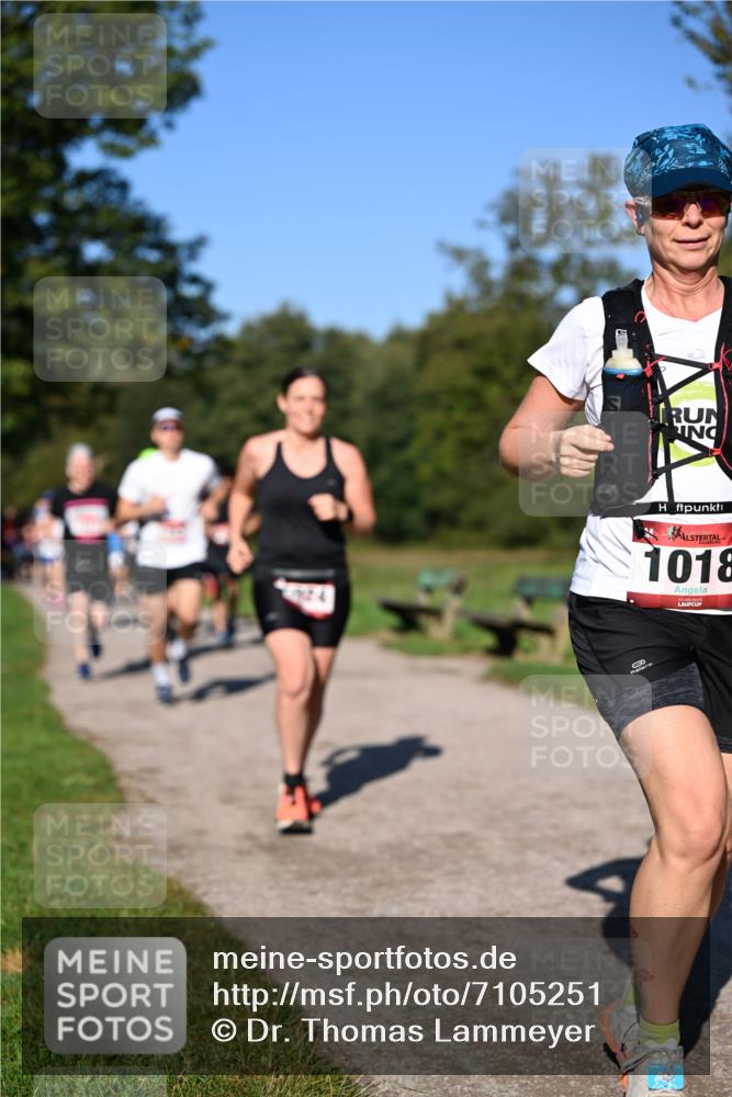 22.09.2024 - 32. Volkslauf durch das schöne Alstertal Dr. Thomas Lammeyer http://msf.ph/oto/7105251 22.09.2024 10:06:20 Laufen 1018 meine-sportfotos.de