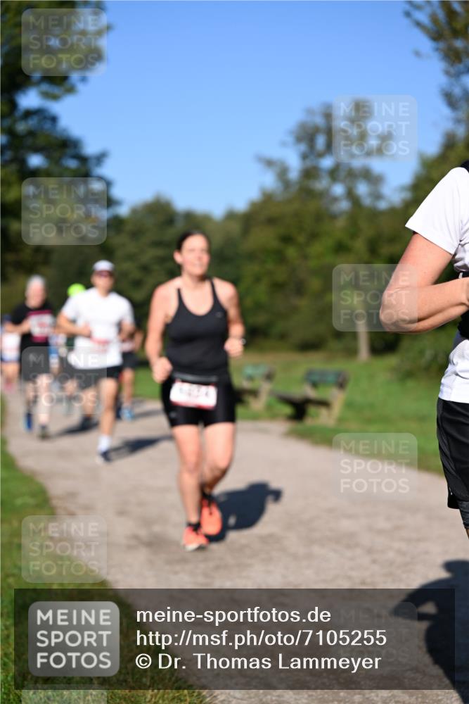 22.09.2024 - 32. Volkslauf durch das schöne Alstertal Dr. Thomas Lammeyer http://msf.ph/oto/7105255 22.09.2024 10:06:20 Laufen  meine-sportfotos.de