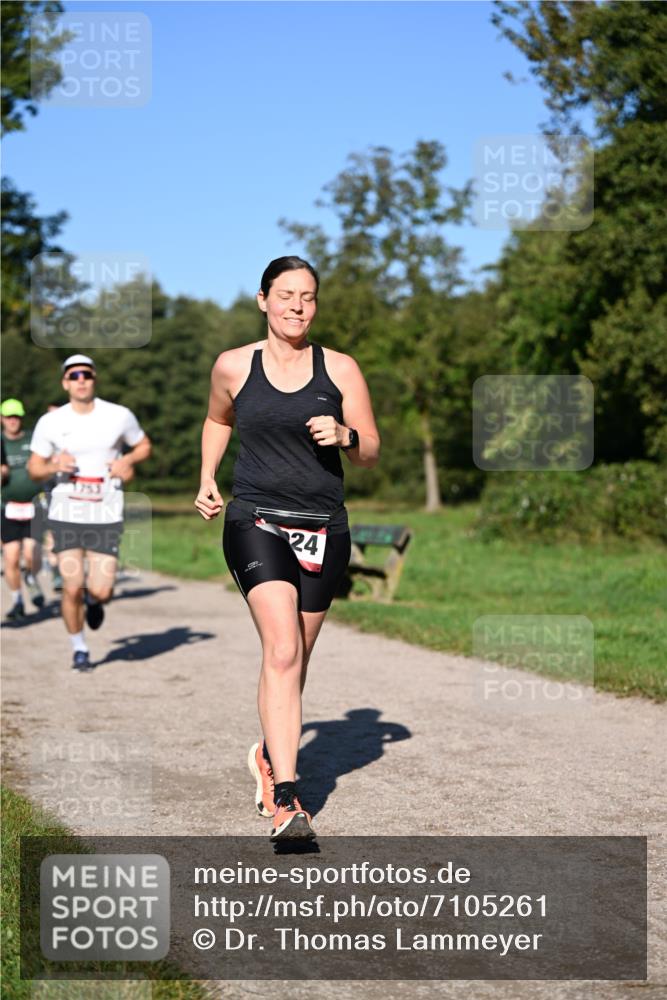 22.09.2024 - 32. Volkslauf durch das schöne Alstertal Dr. Thomas Lammeyer http://msf.ph/oto/7105261 22.09.2024 10:06:20 Laufen 24 meine-sportfotos.de